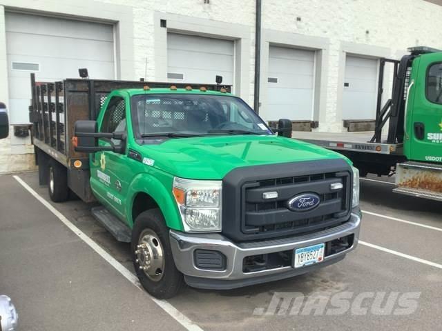 Ford F-350 Tovornjaki s kesonom/platojem
