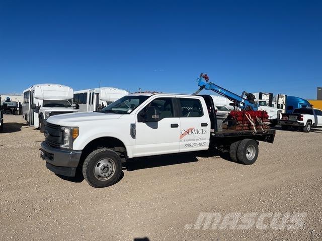 Ford F-350 Mobilni vrtalni tovornjaki