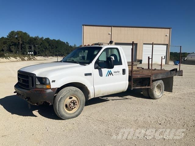 Ford F-350 Tovornjaki s kesonom/platojem