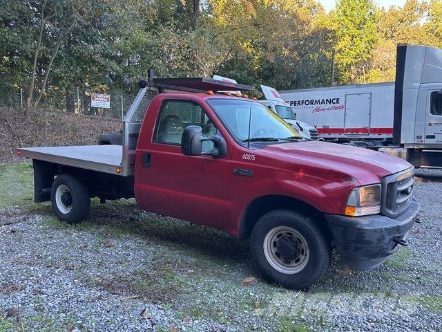 Ford F-350 Tovornjaki s kesonom/platojem