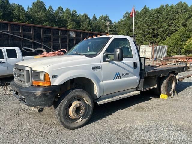 Ford F-450 Tovornjaki s kesonom/platojem