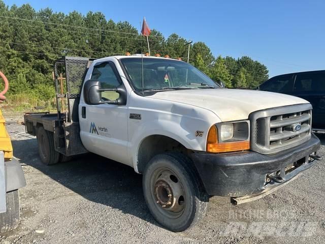 Ford F-450 Tovornjaki s kesonom/platojem
