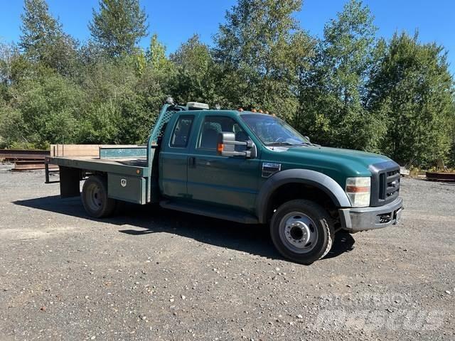 Ford F-450 Tovornjaki s kesonom/platojem