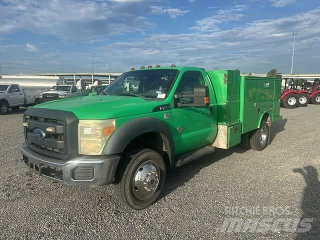 Ford F-450 Komunalna vozila
