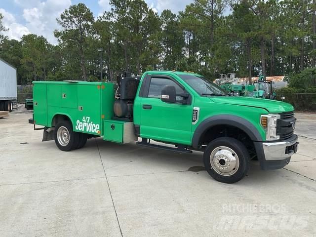 Ford F-450 Komunalna vozila
