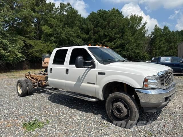 Ford F-450 Kabine in notranjost