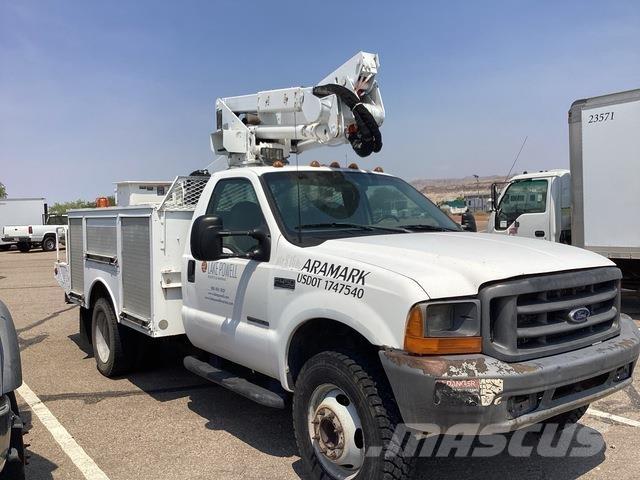 Ford F-450 Avtokošare