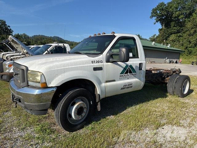 Ford F-450 Kabine in notranjost