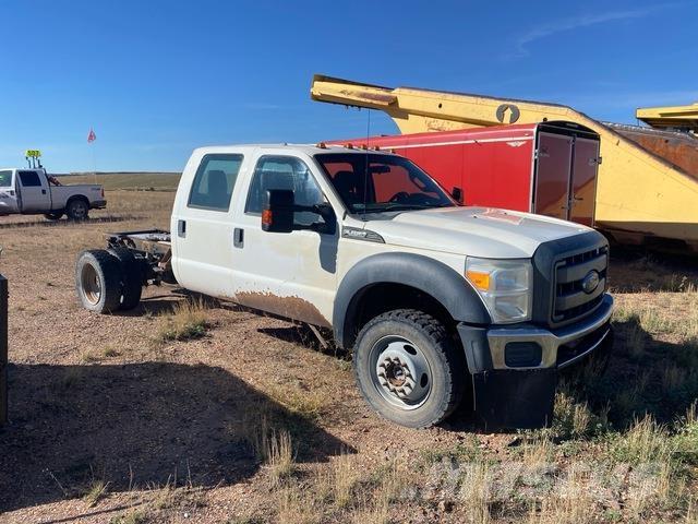 Ford F-450 Kabine in notranjost