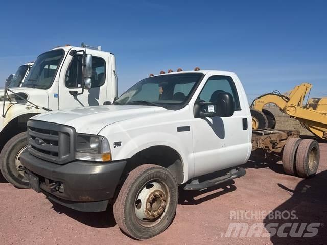 Ford F-550 Kabine in notranjost