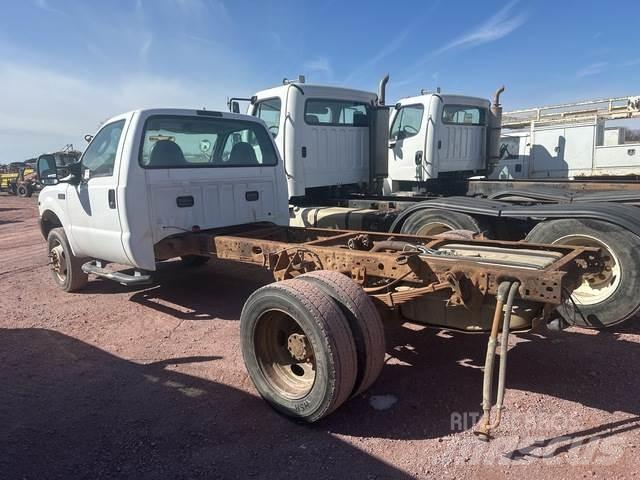 Ford F-550 Kabine in notranjost