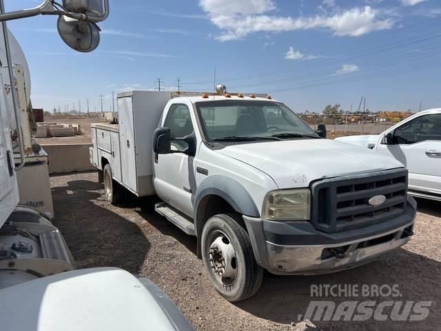 Ford F-550 Prekucniki