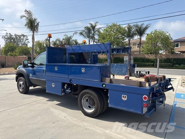 Ford F-550 Prekucniki