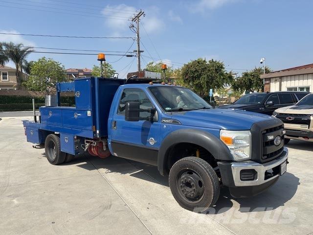 Ford F-550 Prekucniki