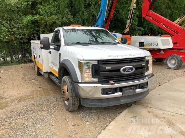 Ford F-550 Komunalna vozila