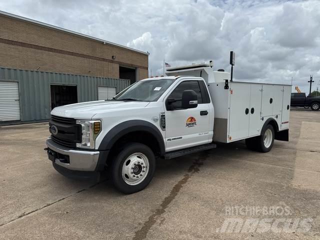 Ford F-550 Komunalna vozila