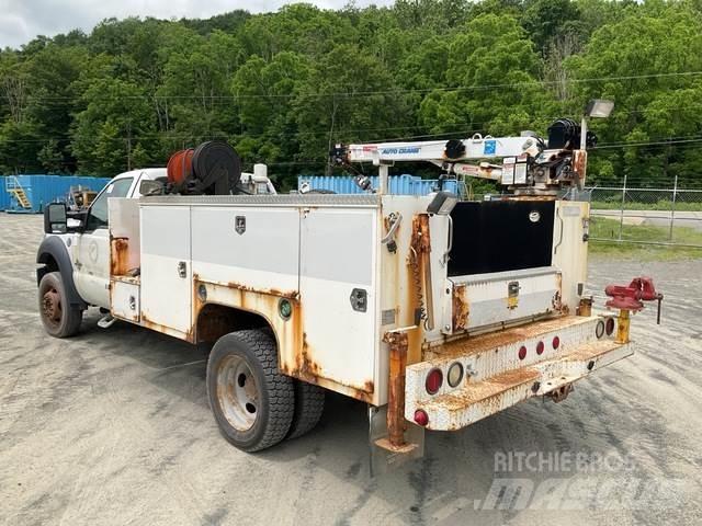 Ford F-550 Komunalna vozila
