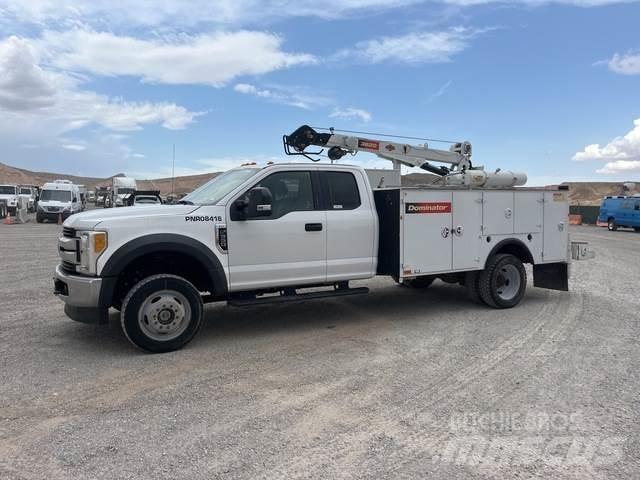 Ford F-550 Komunalna vozila