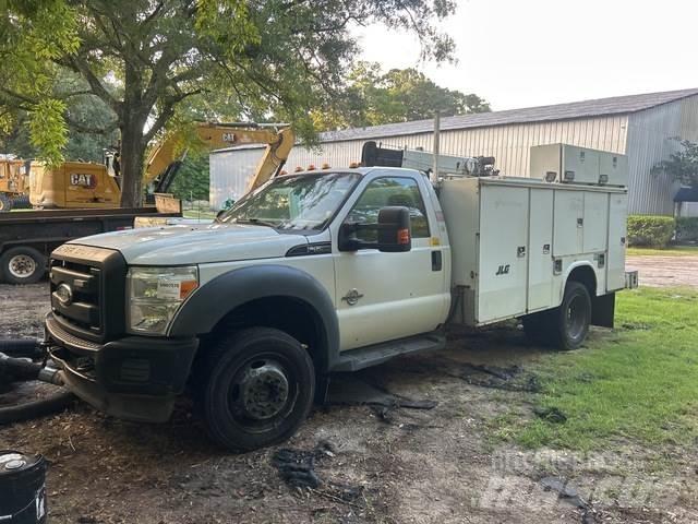 Ford F-550 Komunalna vozila