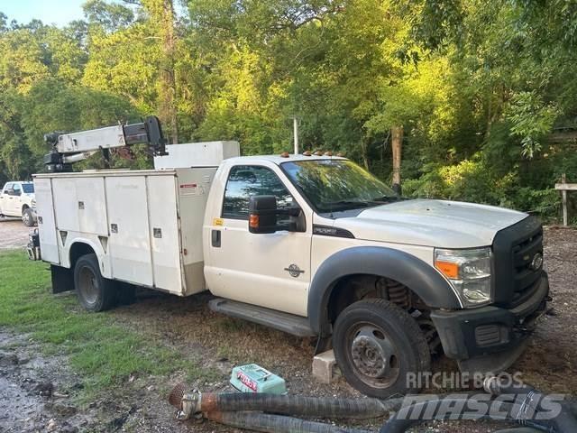 Ford F-550 Komunalna vozila