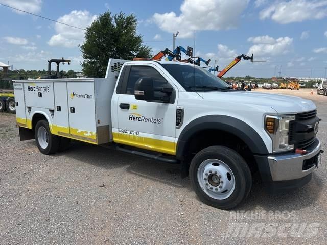 Ford F-550 Gradbeništvo - drugo