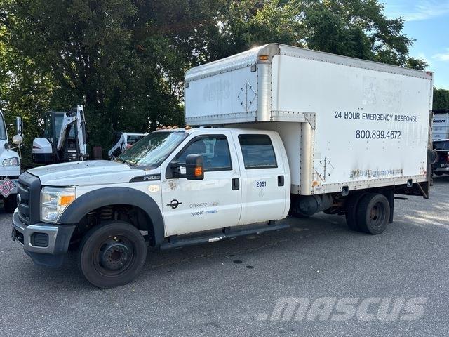 Ford F-550 Tovornjaki zabojniki
