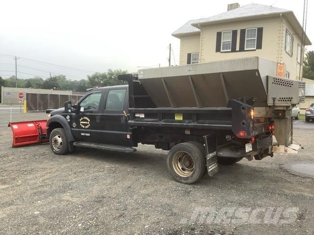 Ford F-550 Snežne deske in plugi
