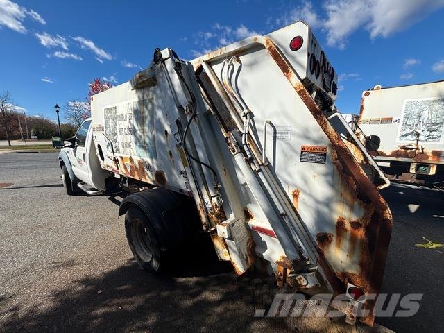 Ford F-550 Komunalni tovornjaki