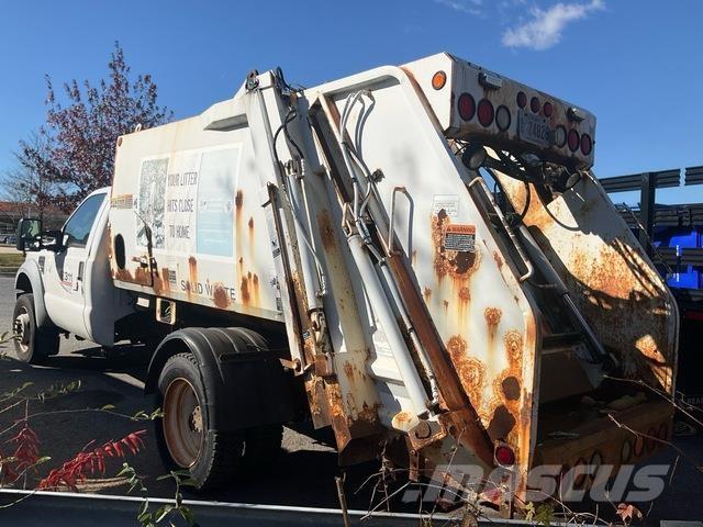 Ford F-550 Komunalni tovornjaki