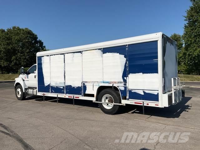 Ford F-650 Tovornjaki za prevoz pijač