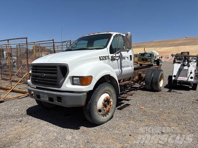 Ford F-650 Kabine in notranjost