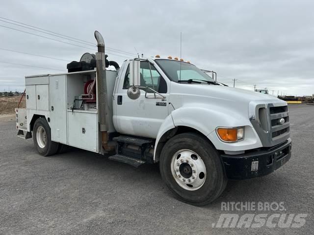 Ford F-650 Komunalna vozila