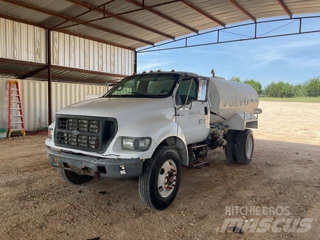 Ford F-650 Tovornjaki za vodo