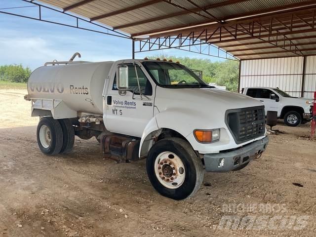 Ford F-650 Tovornjaki za vodo