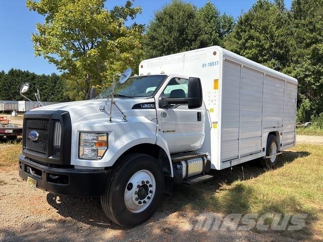 Ford F-650 Tovornjaki za prevoz pijač