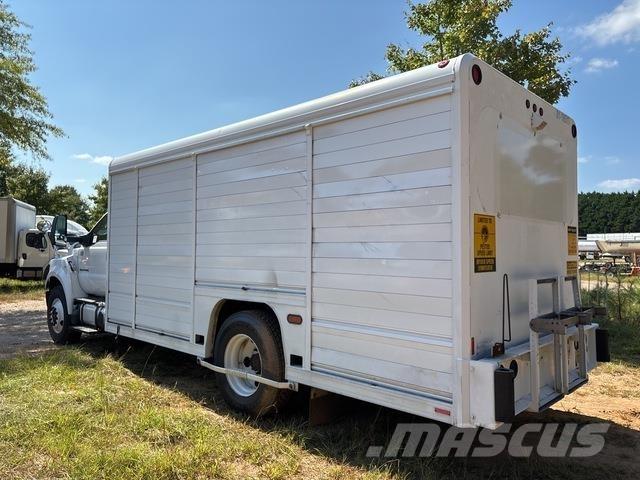 Ford F-650 Tovornjaki za prevoz pijač