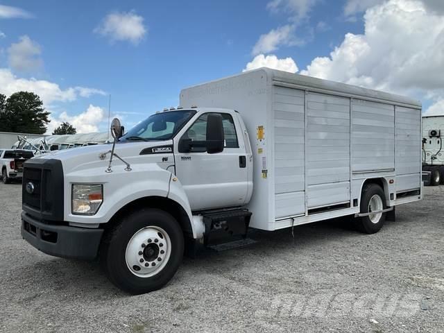 Ford F-650 Tovornjaki za prevoz pijač