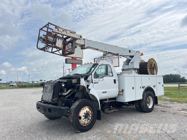 Ford F-650 Avtokošare