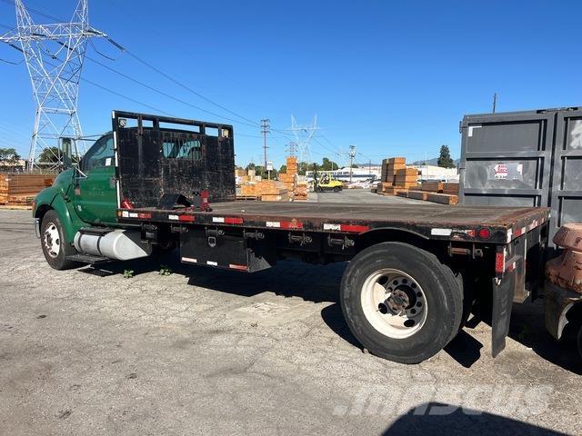 Ford F-650 Tovornjaki s kesonom/platojem