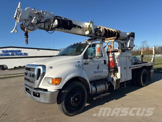 Ford F-750 Mobilni vrtalni tovornjaki
