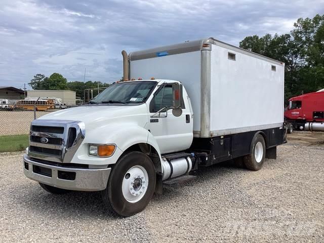 Ford F-750 Gradbeništvo - drugo