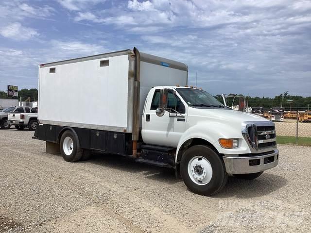Ford F-750 Gradbeništvo - drugo
