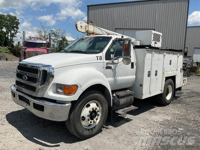 Ford F-750 Prekucniki