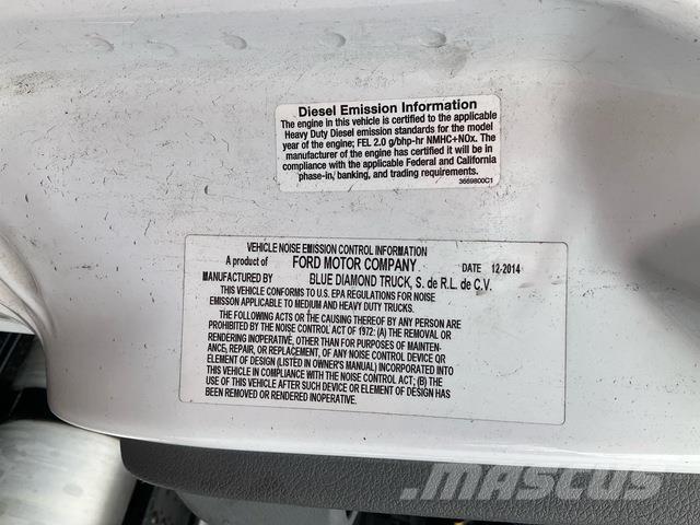Ford F-750 Tovornjaki za prevoz pijač
