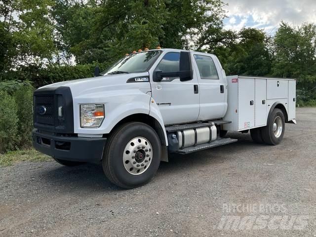 Ford F-750 Prekucniki