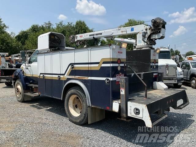 Ford F-750 Komunalna vozila