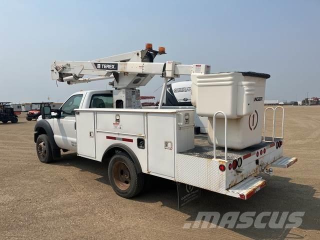 Ford F550 Avtokošare