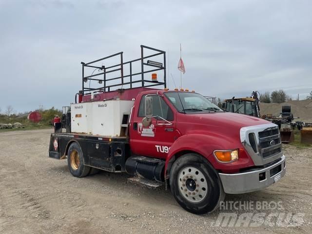 Ford F650 Tovornjaki cisterne