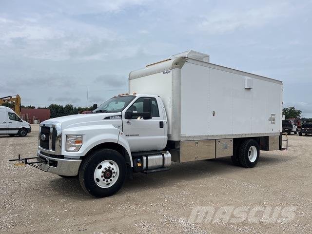 Ford F750 Vakuumski tovornjaki