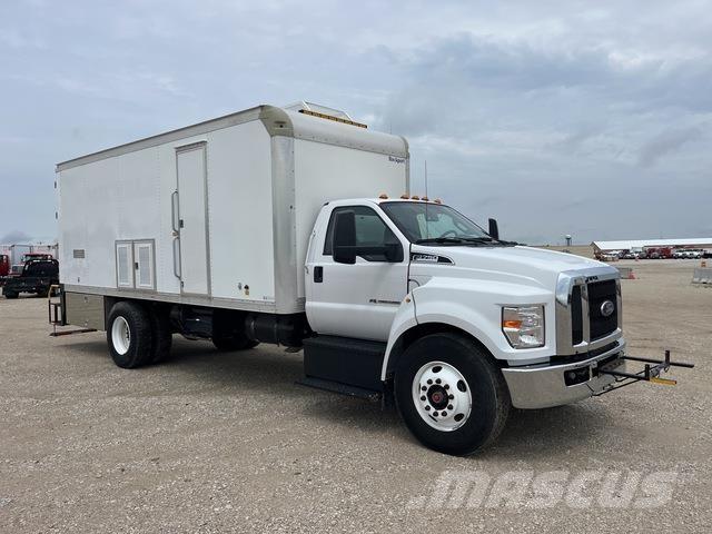 Ford F750 Vakuumski tovornjaki
